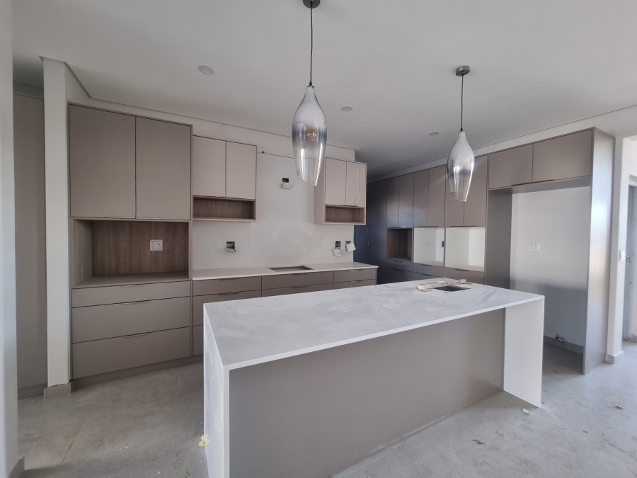 4 Bedroom Property for Sale in Sandown Western Cape
